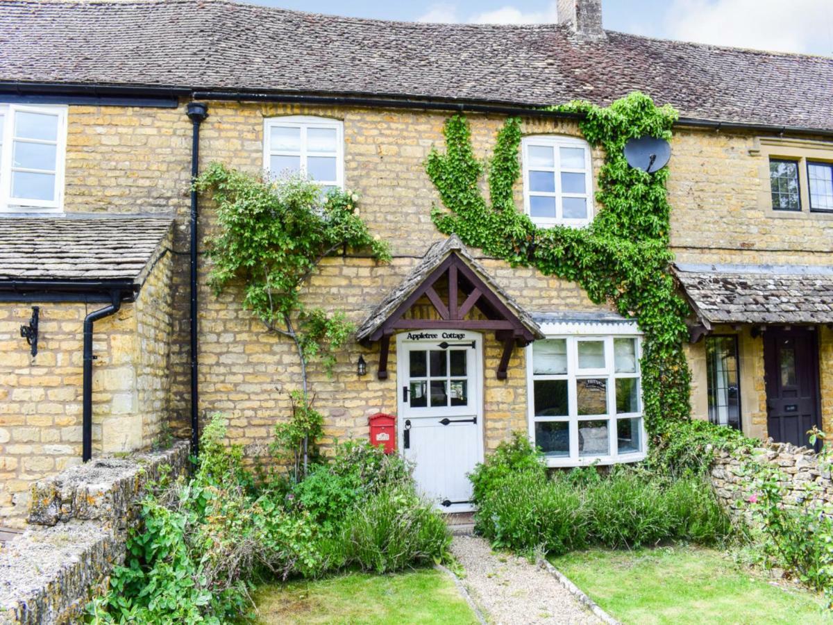 Appletree Cottage 水上伯顿 外观 照片