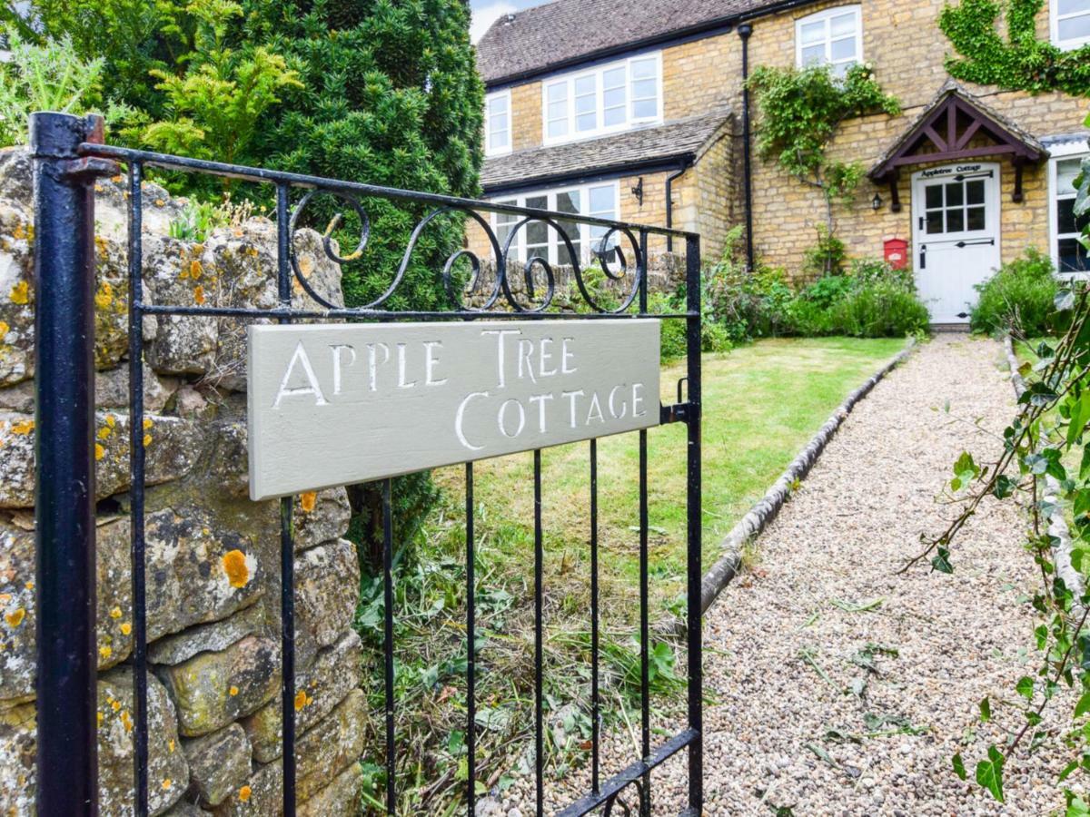 Appletree Cottage 水上伯顿 外观 照片